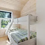 3 Bedroom Cozy In *