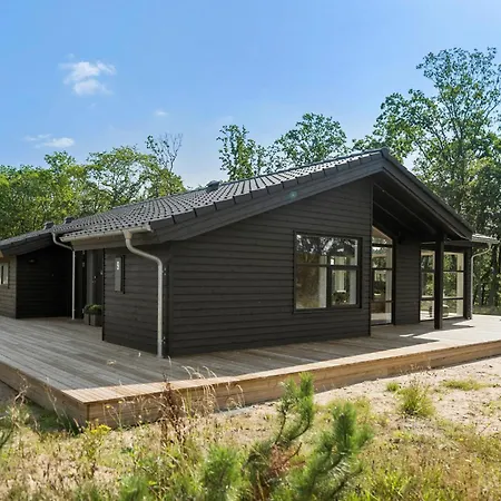 3 Bedroom Cozy In