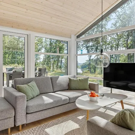 Holiday home 3 Bedroom Cozy In Ejstrupholm *