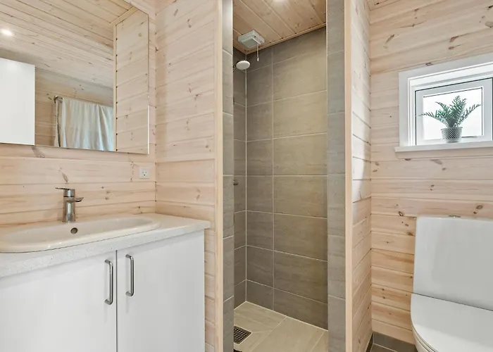 3 Bedroom Cozy In Casa de Férias